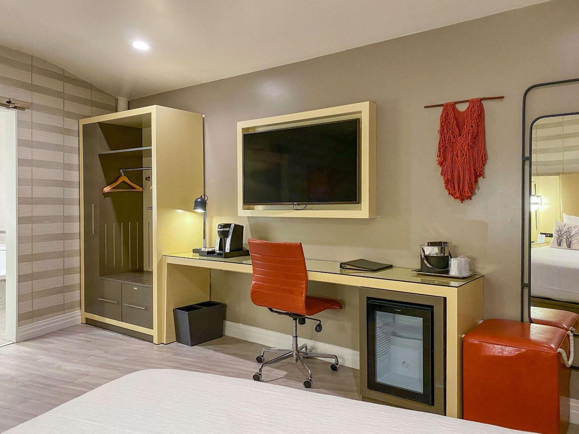 Bluestem Hotel Torrance Los Angeles, Ascend Hotel Collection Екстериор снимка